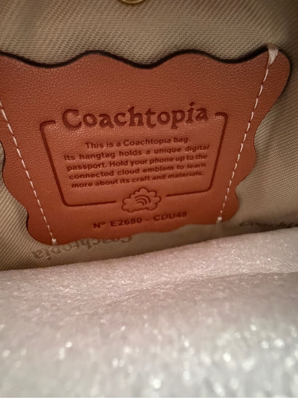 Coachtopia Bowling Bag Red/White | NWT | Crossbody Satchel | Dust Bag Included - Picture 9 of 9